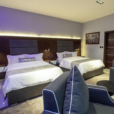 Bon Hotel Tripod Owerri Εξωτερικό φωτογραφία